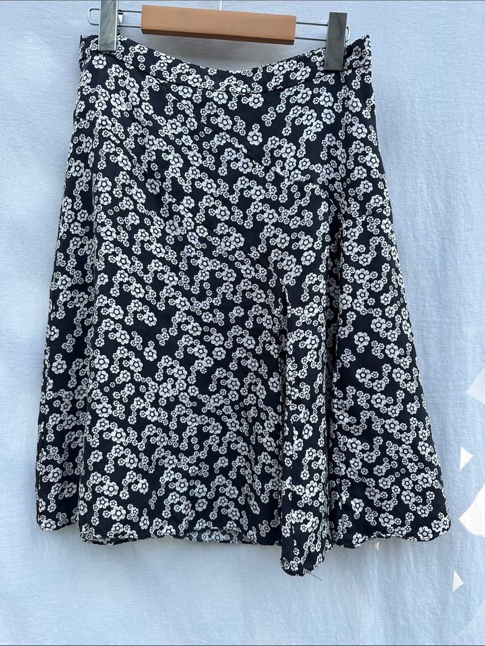 Jacob Black and White Floral A-Line Skirt